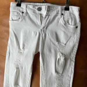 women’s white skinny jeans